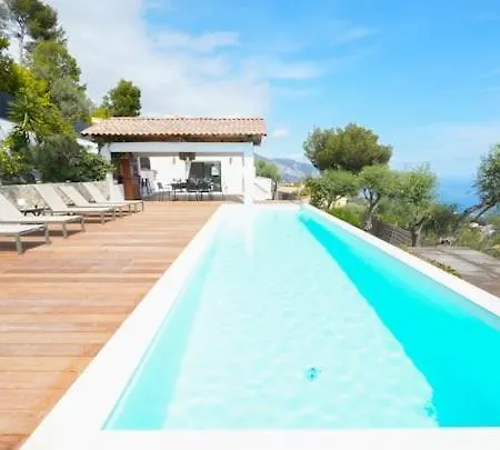 Readhostprofile! Luxury 5 Bedroom Villa, 2 Minutes From Monaco *