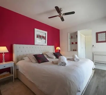 Readhostprofile! Luxury 5 Bedroom Villa, 2 Minutes From Monaco Apartment Beausoleil